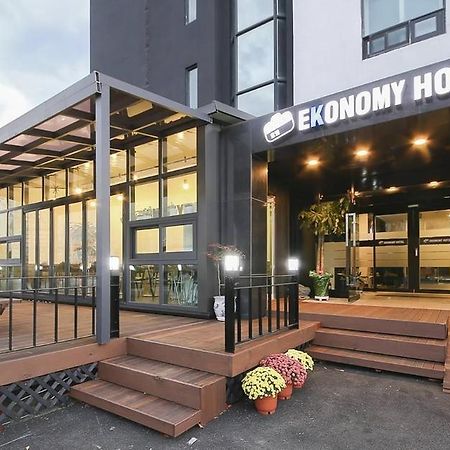 Ekonomy Hotel Sokcho Exterior photo